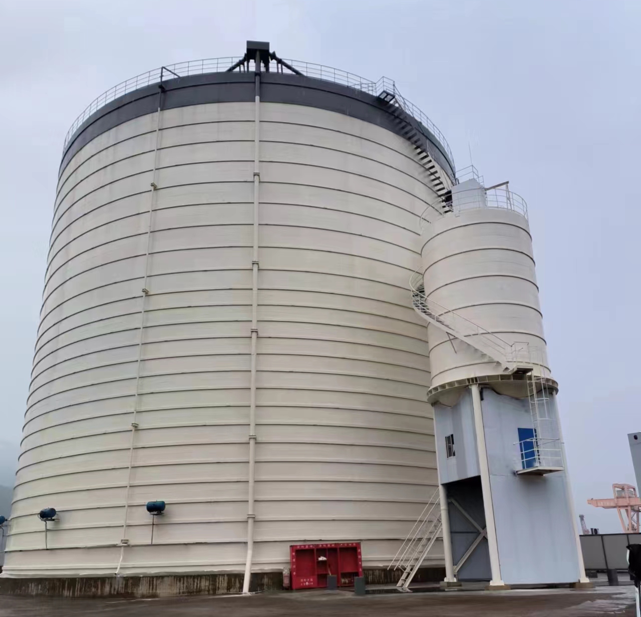 琅琊10万吨水泥钢板库